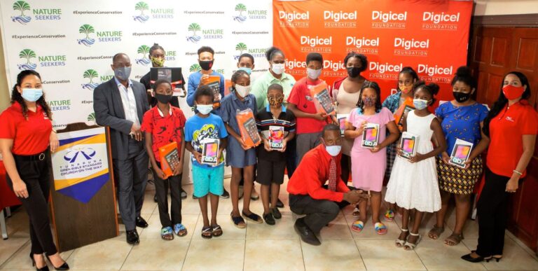 Digicel Foundation delivers devices to Matura students