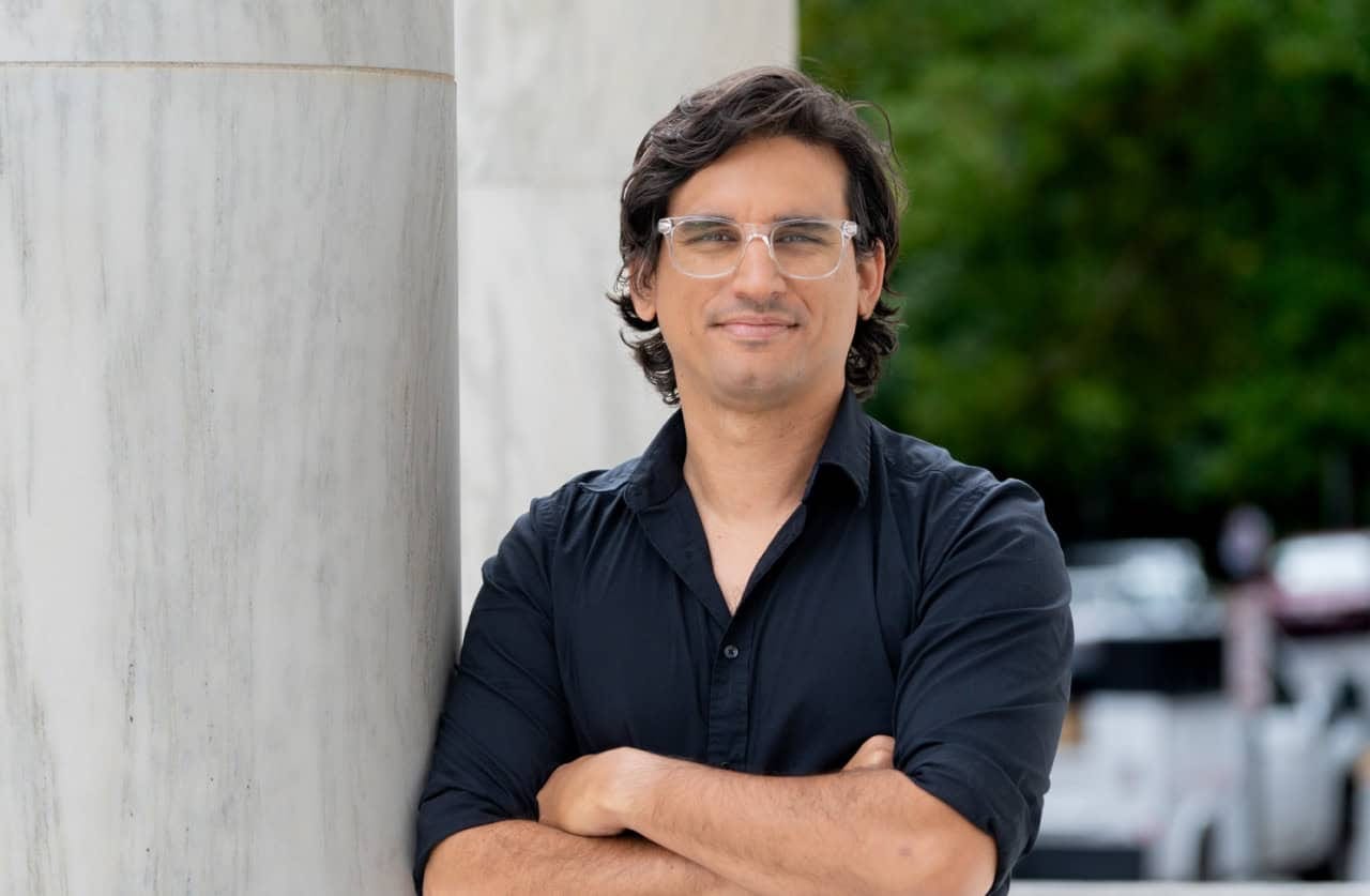 In a US university film lab, a Trini is working and learning
